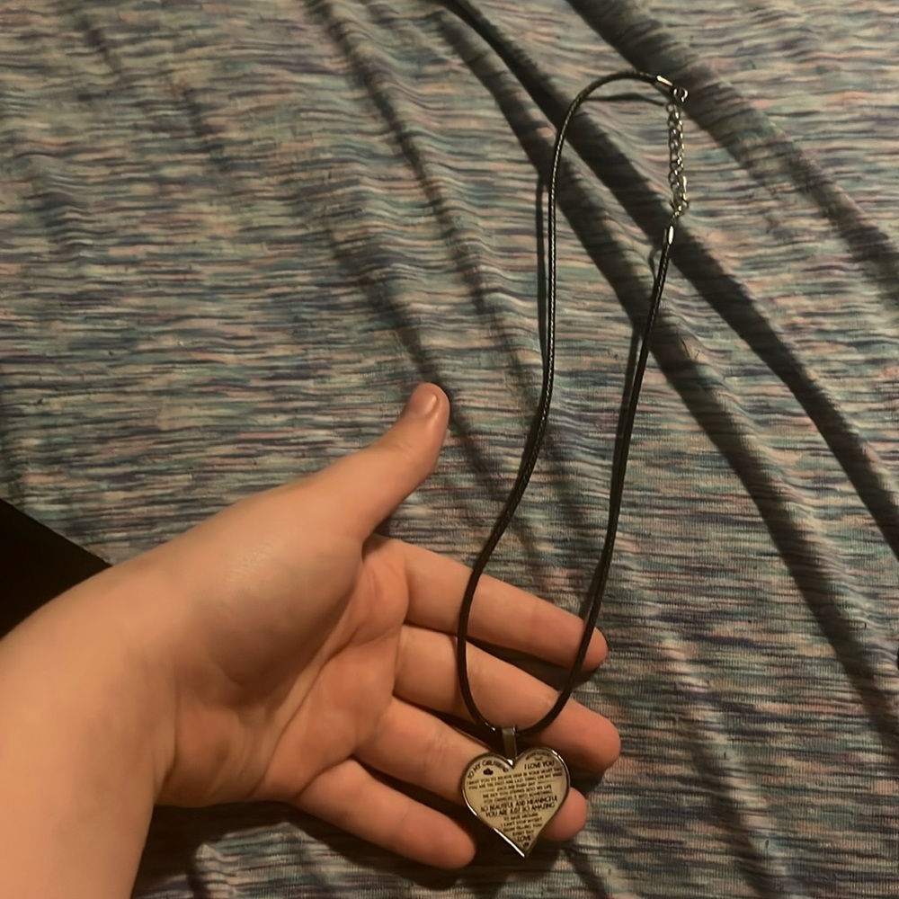 who won’t want a cute little girlfriend necklace for their beautiful girlfriend